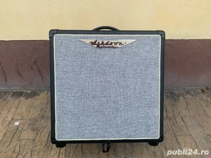 Ashdown AAA-30 amplificator chitara bass