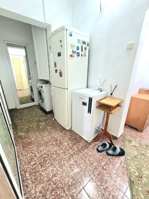 Apart. 1 camera str. Scolilor etaj 1 mobilat