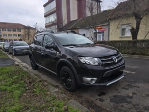 vand dacia sandero stepway - imagine 4