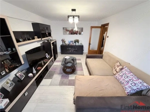 Apartament 3 camere, etaj 7 8, zona ultracentrala, 72mp, mobilat partial - imagine 3