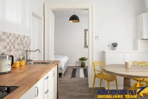 Casa cu 3 apartamente + transfer afacere, locuri parcare, Centrul Istoric, Brasov - imagine 16
