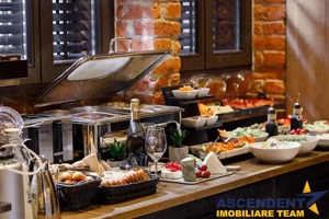 Casa cu 3 apartamente + transfer afacere, locuri parcare, Centrul Istoric, Brasov - imagine 11