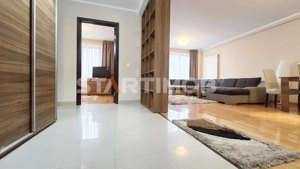 Apartament mobilat Central cu parcare - imagine 3