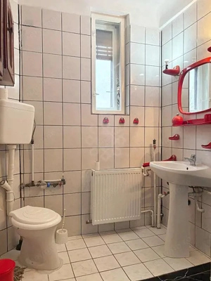 Apartament cu 3 camere de inchiriat pe strada Republicii, Oradea - imagine 9