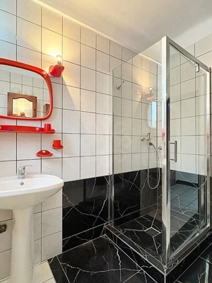 Apartament cu 3 camere de inchiriat pe strada Republicii, Oradea - imagine 10