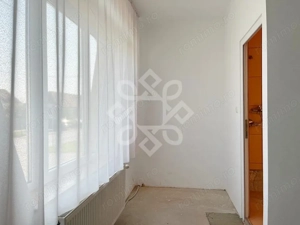 Apartament la casa de vanzare 88 mp si curte proprie in Iosia - imagine 7