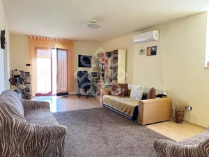 Casa de vanzare cu teren 523 mp in Sanmartin - imagine 6