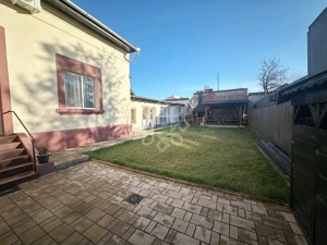 Casa spatioasa cu 482mp teren zona Sirul Canonicilor - imagine 2