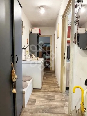 Apartament cu 3 camere de vanzare la etajul 2 in Nufarul - imagine 8