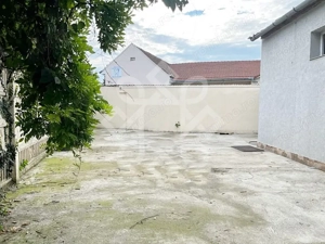 Casa cu vad comercial de vanzare in Salonta - imagine 17