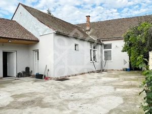 Casa cu vad comercial de vanzare in Salonta - imagine 14