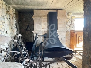 Casa pe deal din busteni, zona superba la 27 km de Oradea - imagine 16