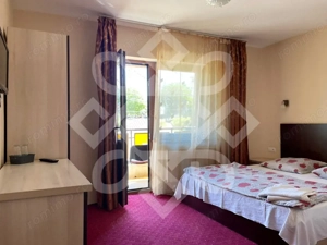 Pensiune cu 7 camere de vanzare in Baile 1 Mai - imagine 5