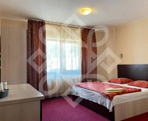 Pensiune cu 7 camere de vanzare in Baile 1 Mai - imagine 2