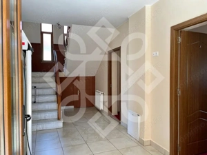 Pensiune cu 7 camere de vanzare in Baile 1 Mai - imagine 17