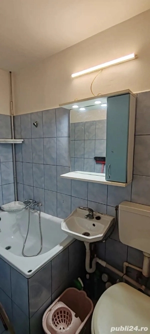 Acum am liber garsoniera zona  AEM Profi ,mobilat  utilat,clima în apropiere autobus,tramvai - imagine 5