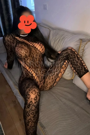 Estera  *19 ani , escorta cu experienta