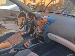 KIA C'eed 2009 GPL unic proprietar - imagine 2