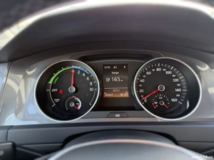 Volkswagen e-Golf 125.000km reali proprietar istoric curat - imagine 10