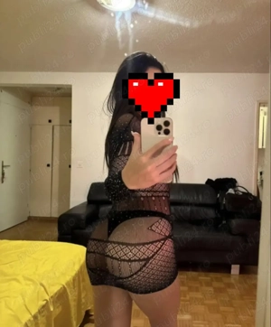 New . Fac si deplasari.  Accept cuplu