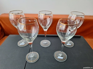 Pahare vechi pentru vin sampanie aurite, model deosebit - imagine 3