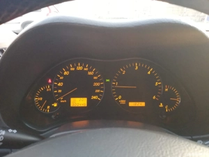 Vand Toyota Avensis 2004 Euro4 2.0 d4d Diesel 116cp - imagine 2