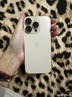 Vând iPhone 16 Pro
