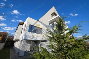 Casă P+1+M - Teren 310 mp -6 Camere- 4 Băi – Ploiești - Premium