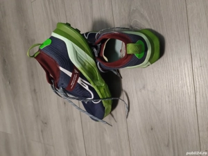 De vânzare adidași Nike ZoomX Zegama Trail 300 lei neg.