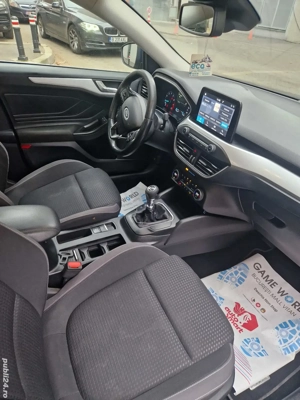 ford focus 2020 1L eco boost - imagine 3