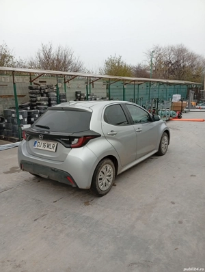 Mazda 2 hibrid pure 2022,63000 km - imagine 6