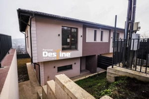 Casă duplex modern P+1+Pod 4 camere 3 băi terasă parcare 390 mp teren Hlincea - imagine 2