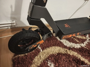 Trotinetă kukirin nouă, cadoul ideal!