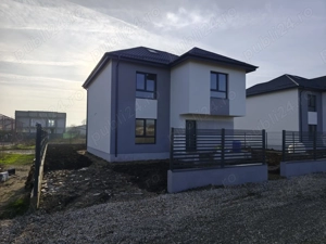 FARA COMISIOANE in Gulia casa 4 camere 3 bai P+1+pod terasa la cheie pe 500mp  - imagine 2