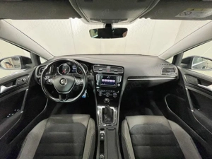 Volkswagen Golf - imagine 7