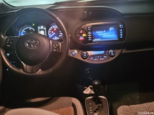Toyota Yaris Hibrid 2019 - imagine 3
