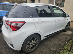 Toyota Yaris Hibrid 2019 - imagine 6