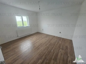 Vila 6 camere cu teren 500mp in Ciorogarla - imagine 7