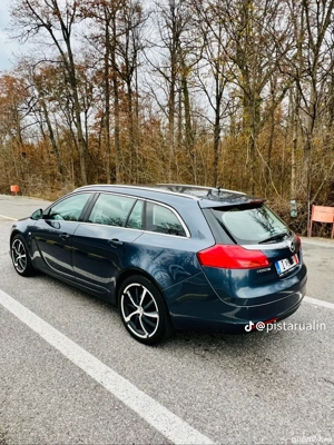Vând Opel insignia 2009 .130