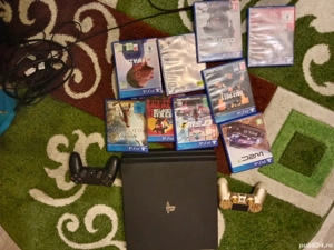 Vând PlayStation 4 doua console plus jocuri