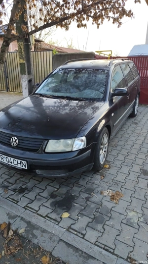 Vând sau dezmembrez VOLKSWAGEN passat