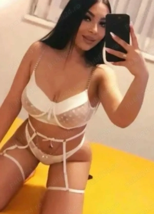 Buna Alexandra ma numesc noua pe oraș 