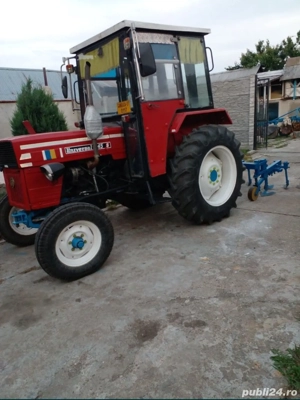 Universal 445  - imagine 4