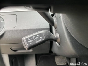 Volkswagen Passat SW 2.0 TDI 140 CP An 2014 - imagine 9