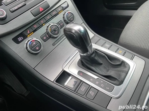 Volkswagen Passat SW 2.0 TDI 140 CP An 2014 - imagine 12