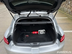 Megane 4 2018 Hatchback - imagine 4