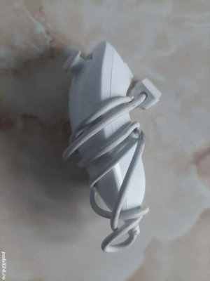 [Wii] Vând nunchuck original pentru Nintendo Wii [poză reală]