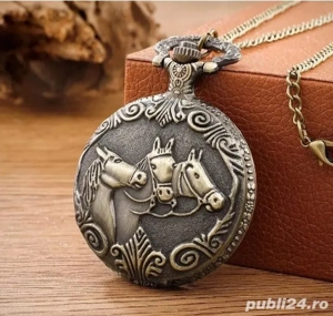 ceas de buzunar din bronz, cu baterie,nou,design antichitate,am si alte modele care nu sunt un poze.