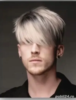 Barbat dotat pentru cupluri. 