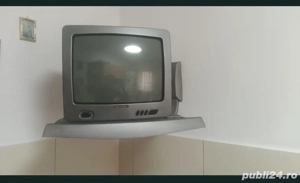 Televizor mic cu suport